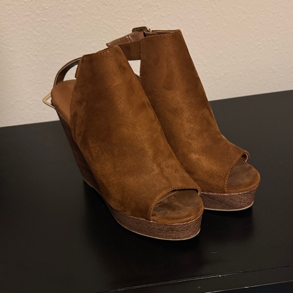 Brown Peep-Toe Wedge Sandals